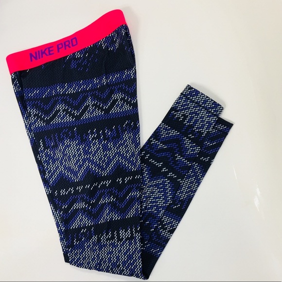 Nike Pro Leggings - Picture 3 of 3